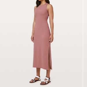 Lululemon get going dress size 4 NWT